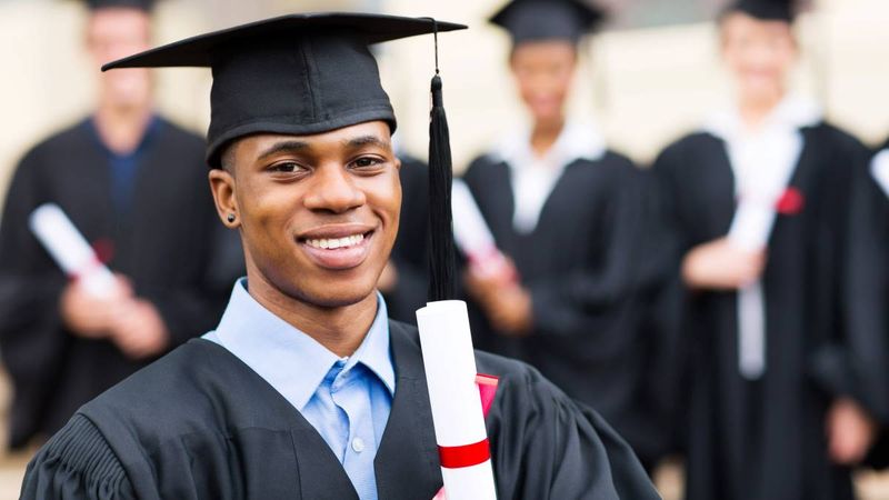 SCHOLARSHIPS IN CANADA